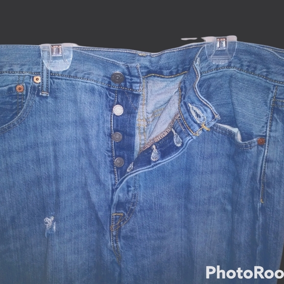 Men's Levi's 501 Button Fly Distressed Jeans 36x34 Irregular - Picture 3 of 7